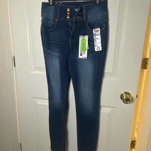 NWT Darkwash jeans!
